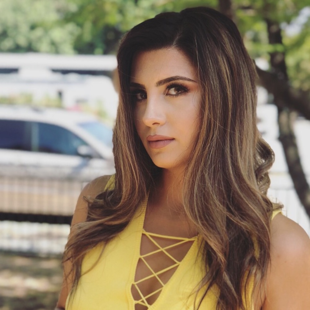 Meet your Posher, Maral